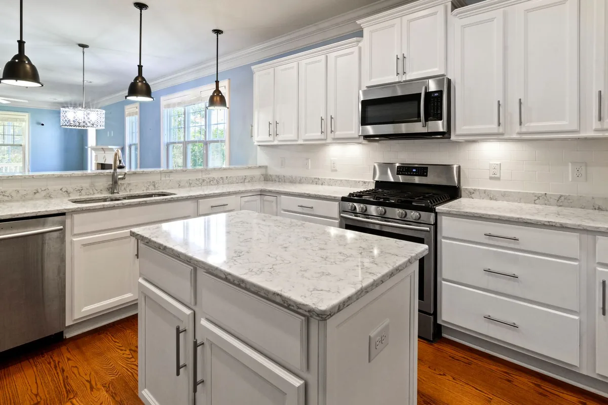 Filth & Squalor Cleanup in La Cañada Flintridge, CA